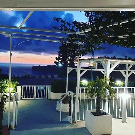 ベッド・アンド・ブレックファスト Miramare Bed&food - Free Parking & Wifi